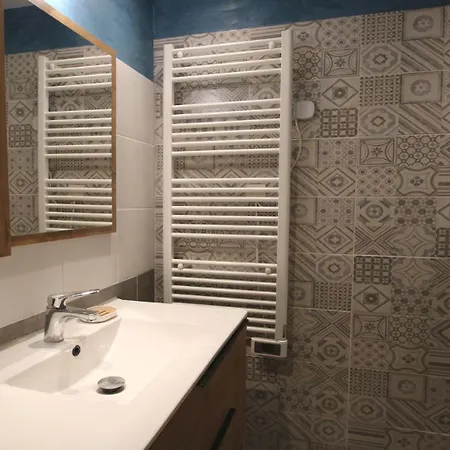 Apartment Soleil Des Ecrins Puy Saint Vincent 1800 4 Pers Refait Neuf
