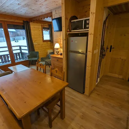Soleil Des Ecrins Puy Saint Vincent 1800 4 Pers Refait Neuf Apartment