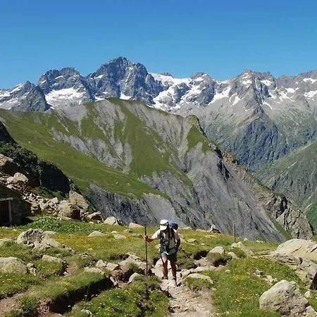 Soleil Des Ecrins Puy Saint Vincent 1800 4 Pers Refait Neuf Apartment